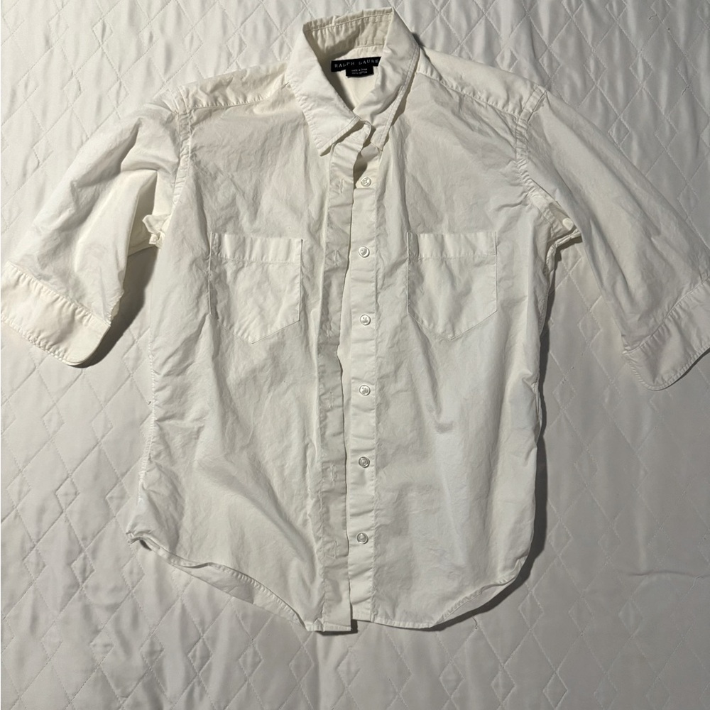 Women’s Ralph Lauren White Button Down Shirt.    Size 8